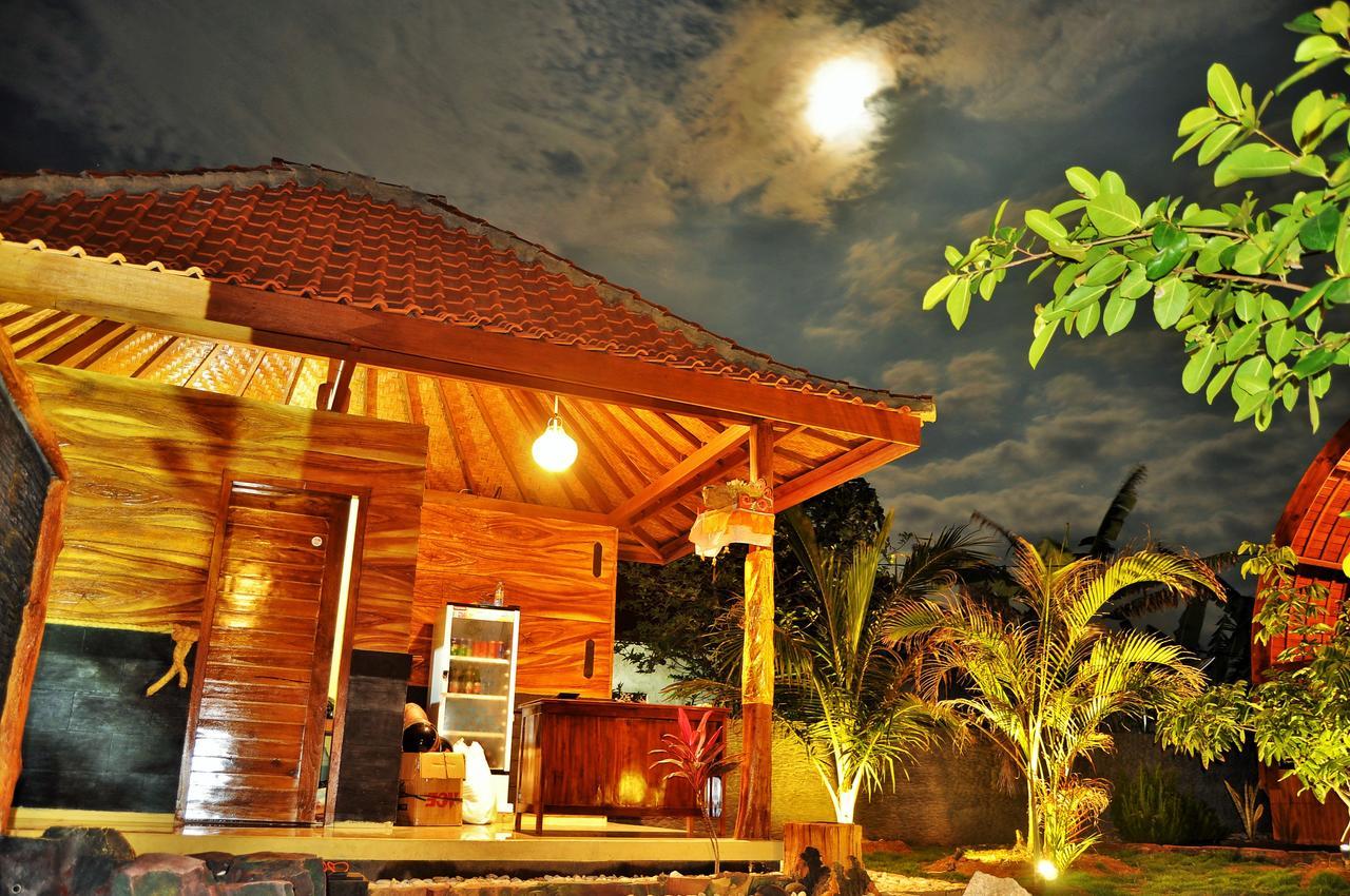 Setilas Bungalows Batununggul Exterior foto