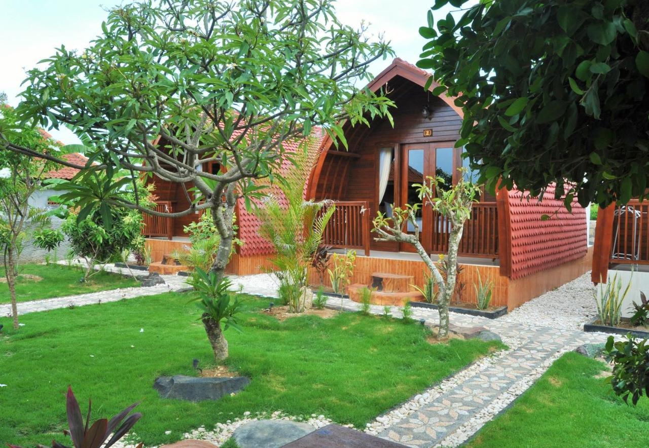 Setilas Bungalows Batununggul Exterior foto